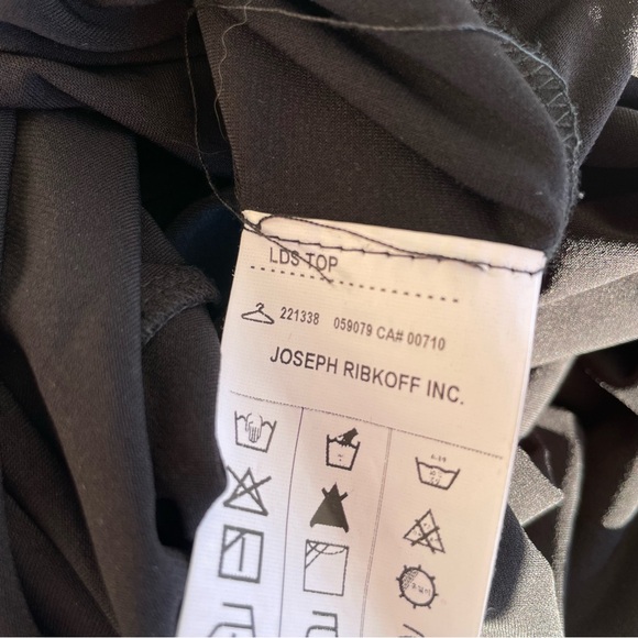 Joseph Ribkoff Cape Sleeve Floral Top Size 22 - Picture 13 of 13